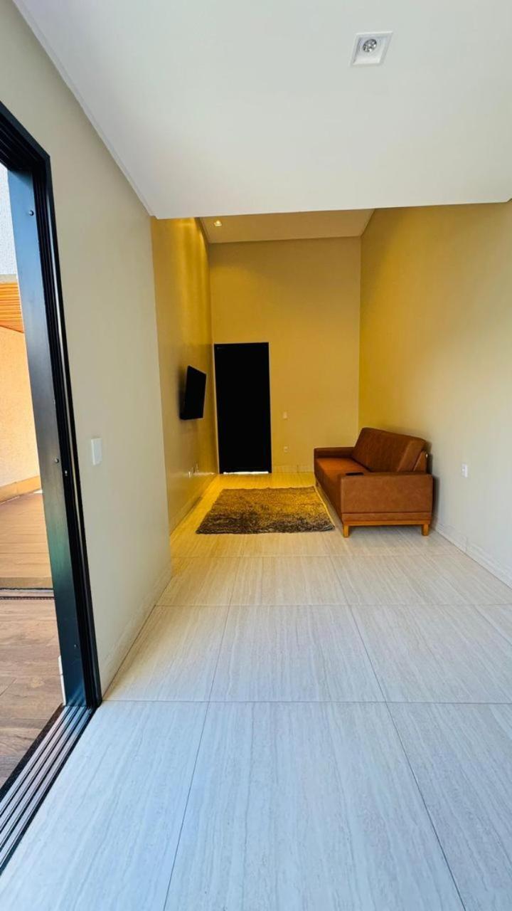 Casa Pinheiro Villa - Goiania — Fotos 1